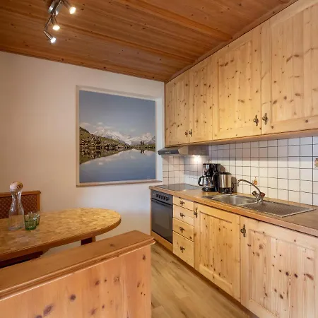 Landhaus Elfi Bed & Breakfast 3*